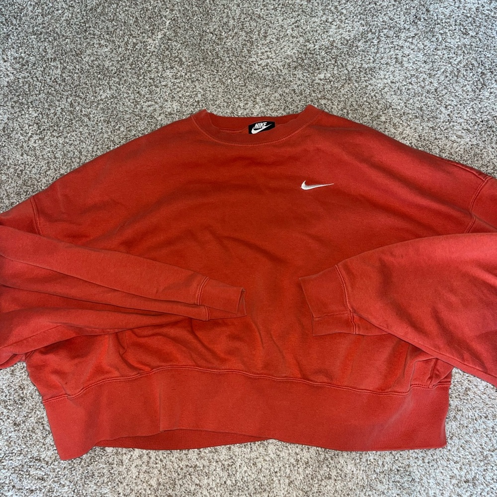 Nike Red Crewneck Sweater with Ribbed Cuffs